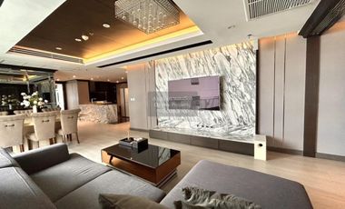 À vendre 3 chambres condo à Watthana, Bangkok