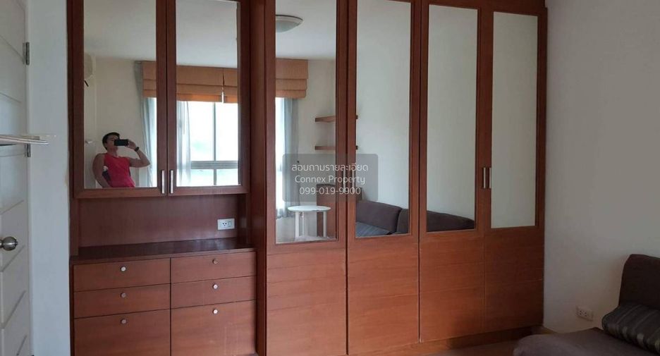 For sale 2 bedrooms condo in Watthana, Bangkok