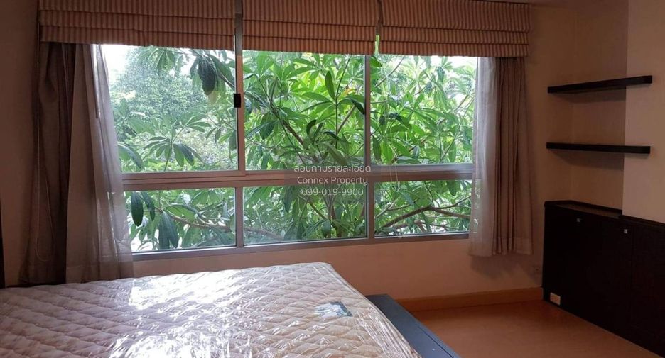 For sale 2 bedrooms condo in Watthana, Bangkok