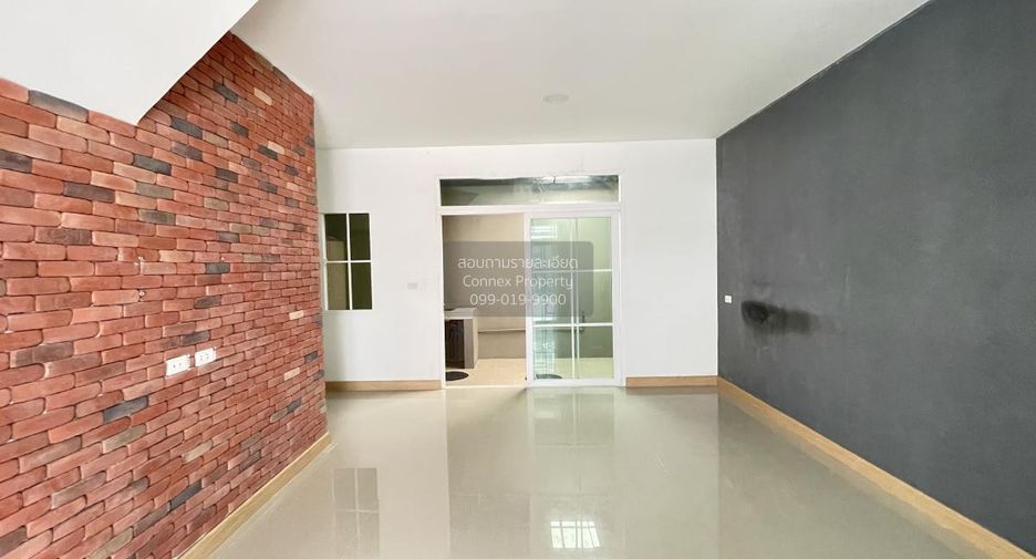 For sale 3 bedrooms townhouse in Bang Bua Thong, Nonthaburi