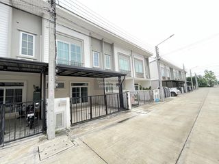 Reihenhaus zum Kauf mit 3 Zimmer in Bang Bua Thong, Nonthaburi