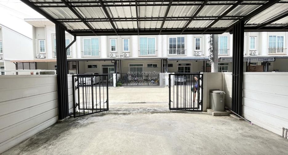For sale 3 bedrooms townhouse in Bang Bua Thong, Nonthaburi