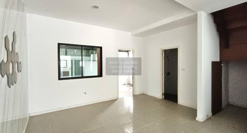 Reihenhaus zum Kauf mit 3 Zimmer in Bang Bua Thong, Nonthaburi