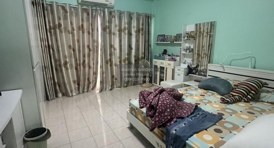 For sale 4 bedrooms retail Space in Mueang Nakhon Nayok, Nakhon Nayok