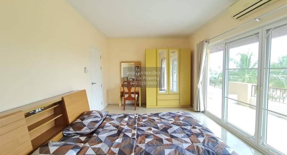 For sale 4 bedrooms villa in Bang Saray, Pattaya
