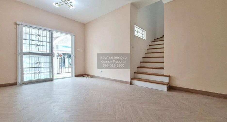 For sale 3 bedrooms townhouse in Bang Kruai, Nonthaburi