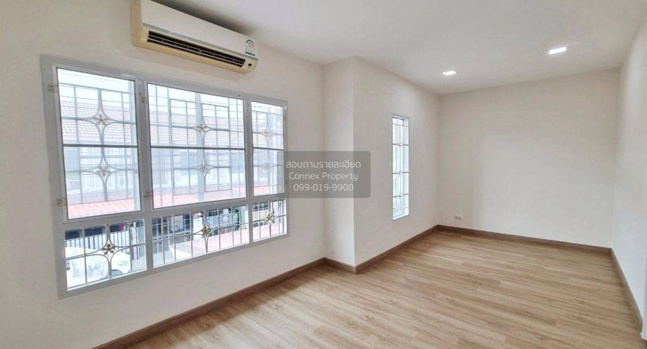 For sale 3 bedrooms townhouse in Bang Kruai, Nonthaburi
