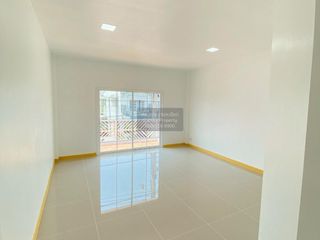 For sale 3 bedrooms townhouse in Bang Bua Thong, Nonthaburi