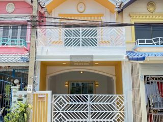 For sale 3 bedrooms townhouse in Bang Bua Thong, Nonthaburi