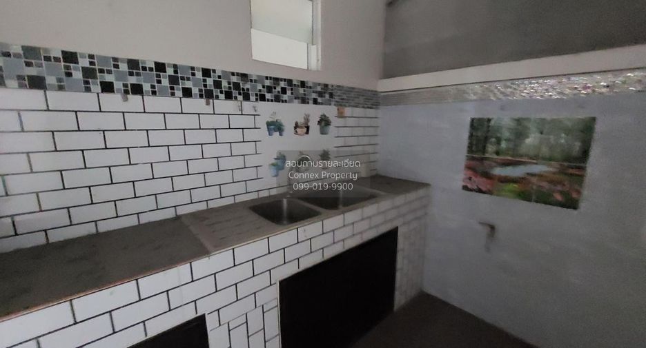 For sale 2 bedrooms townhouse in Mueang Chon Buri, Chonburi