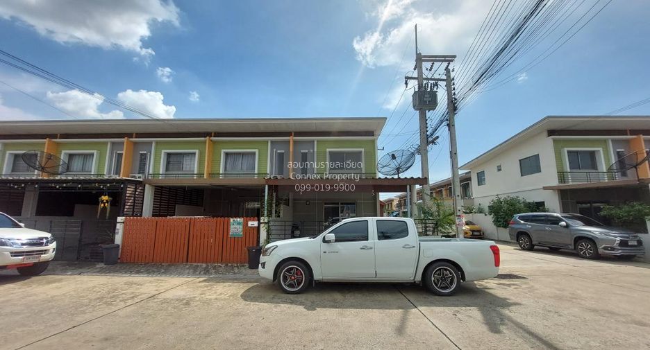 For sale 2 bedrooms townhouse in Mueang Chon Buri, Chonburi
