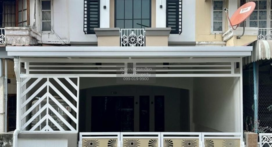 Casa adosada en venta de 2 habitaciones en Khlong Sam Wa, Bangkok