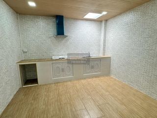 Casa adosada en venta de 2 habitaciones en Khlong Sam Wa, Bangkok