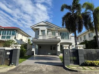 À vendre 3 chambres maison à Bang Phli, Samut Prakan