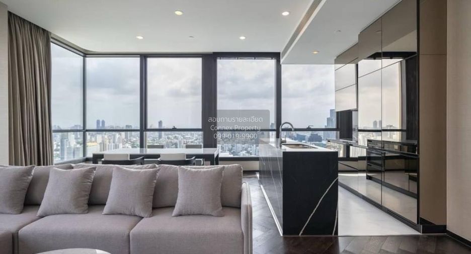 For sale 3 bedrooms condo in Khlong Toei, Bangkok