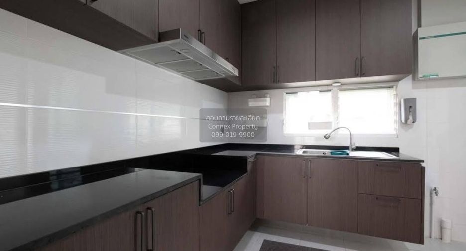 For sale 4 ベッドルーム house in Bang Phli, Samut Prakan