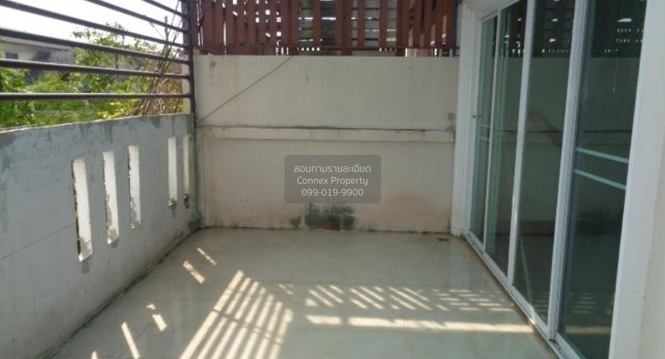 À vendre 3 chambres maison de ville à Hua Hin, Prachuap Khiri Khan