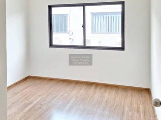 Reihenhaus zum Kauf mit 3 Zimmer in Sai Mai, Bangkok
