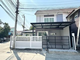 Reihenhaus zum Kauf mit 4 Zimmer in Bang Bua Thong, Nonthaburi