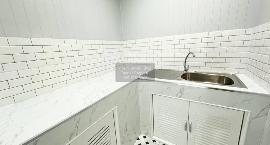 Reihenhaus zum Kauf mit 4 Zimmer in Bang Bua Thong, Nonthaburi