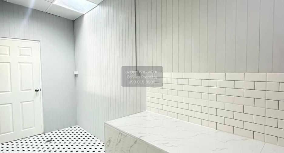 Reihenhaus zum Kauf mit 4 Zimmer in Bang Bua Thong, Nonthaburi