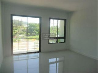 For sale 8 bedrooms retail Space in Mueang Chon Buri, Chonburi