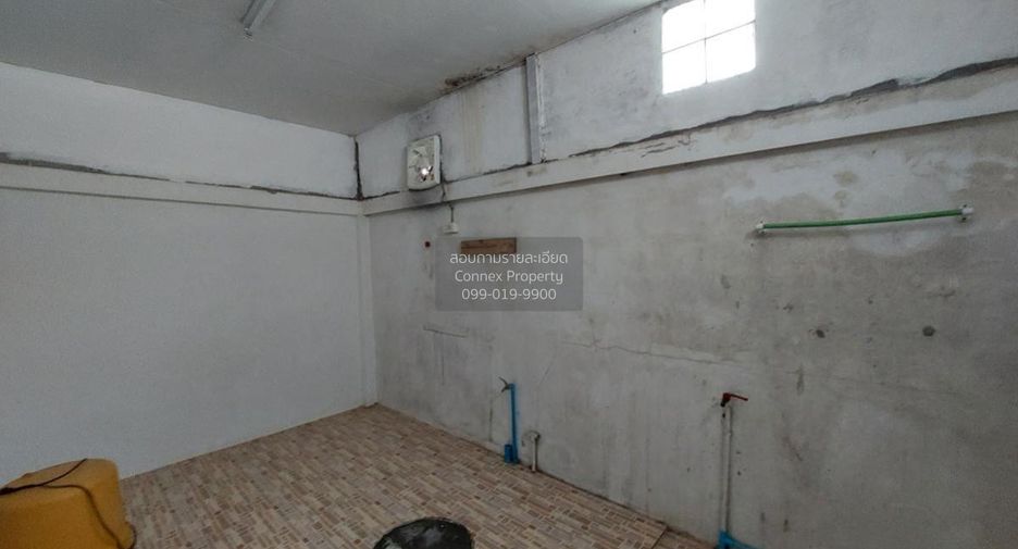 For sale 2 bedrooms townhouse in Mueang Chon Buri, Chonburi