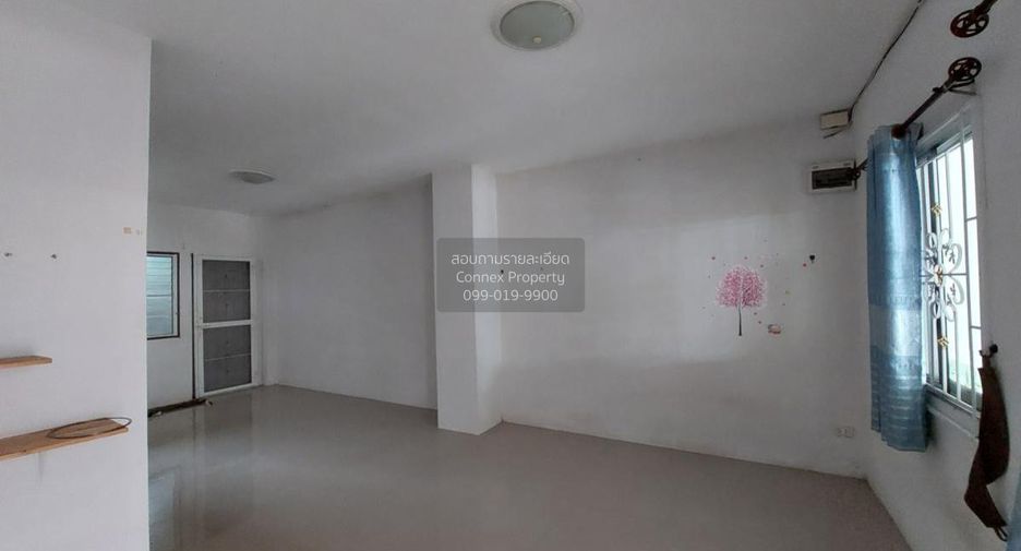 For sale 2 bedrooms townhouse in Mueang Chon Buri, Chonburi