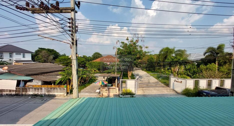 出售 2 卧室 联排别墅 在 Phan Thong, Chon Buri