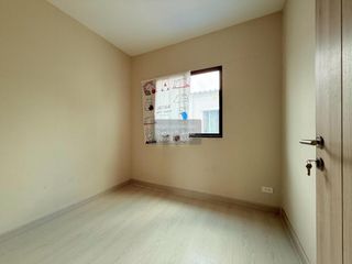出售 3 卧室 联排别墅 在 Bang Phli, Samut Prakan
