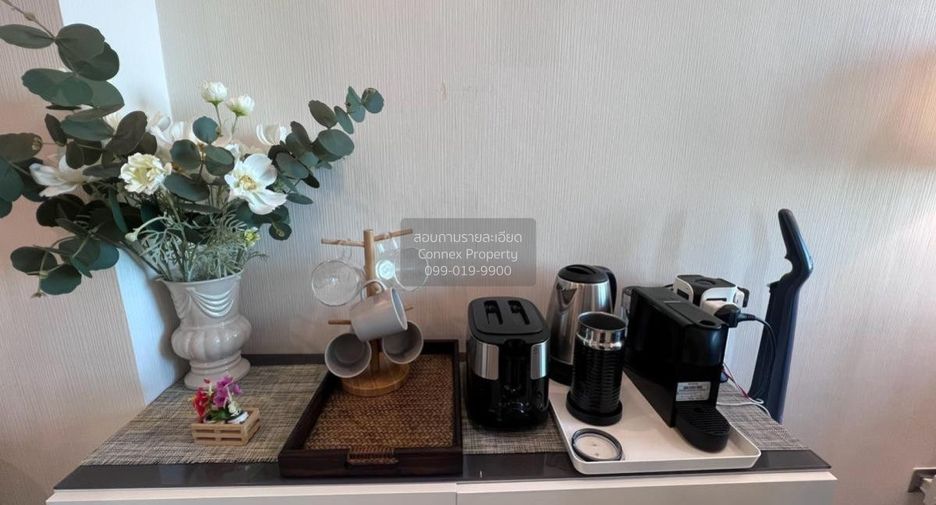 For sale 2 bedrooms condo in Watthana, Bangkok