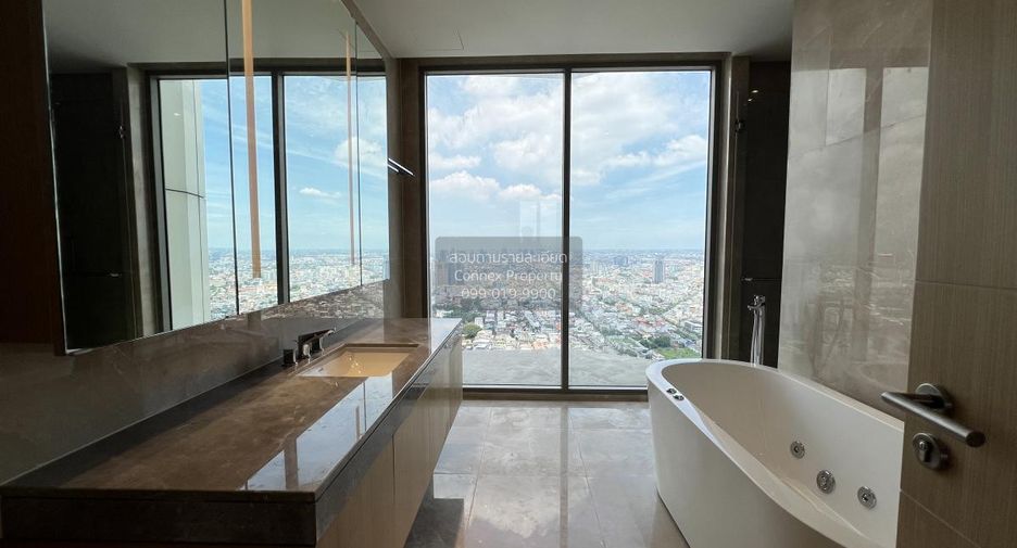 For sale 4 ベッドルーム condo in Khlong San, Bangkok