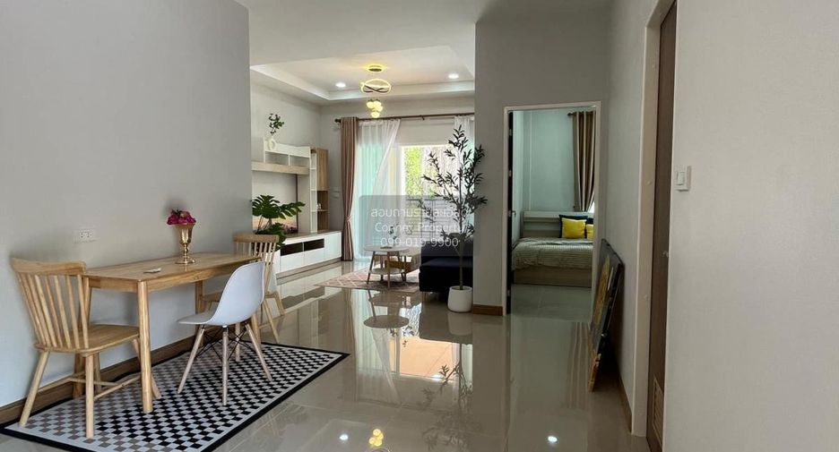 出售 2 卧室 独立屋 在 Ban Bueng, Chon Buri
