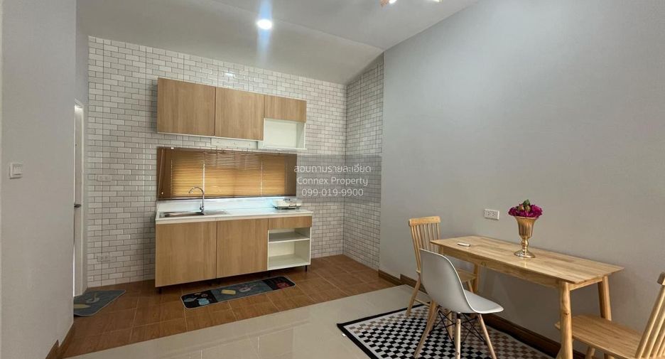 出售 2 卧室 独立屋 在 Ban Bueng, Chon Buri