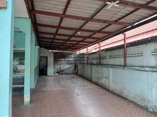 出售 2 卧室 独立屋 在 Si Racha, Chon Buri