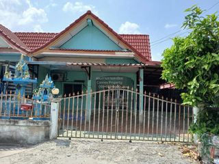 出售 2 卧室 独立屋 在 Si Racha, Chon Buri