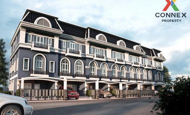 Casa adosada en venta de 4 habitaciones en Bang Khen, Bangkok