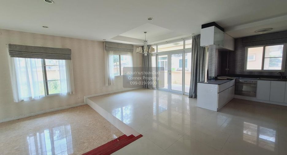 For sale 3 bedrooms house in Si Racha, Chonburi