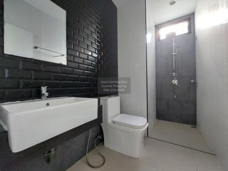 出售 2 卧室 独立屋 在 Phan Thong, Chon Buri