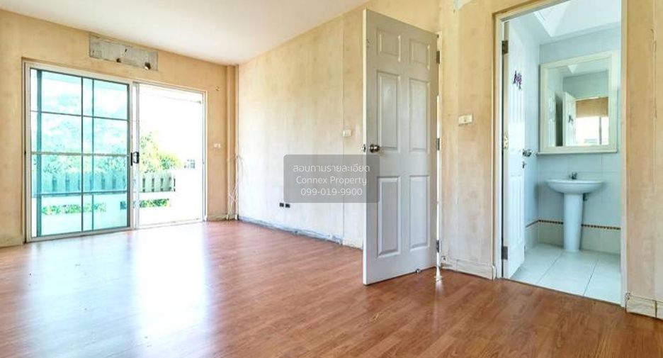 Casa en venta de 3 habitaciones en Lat Krabang, Bangkok