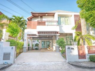 Casa en venta de 3 habitaciones en Prawet, Bangkok