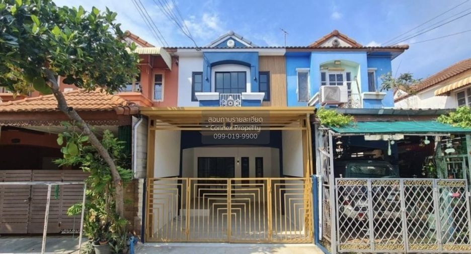 À vendre 2 chambres maison de ville à Khlong Sam Wa, Bangkok