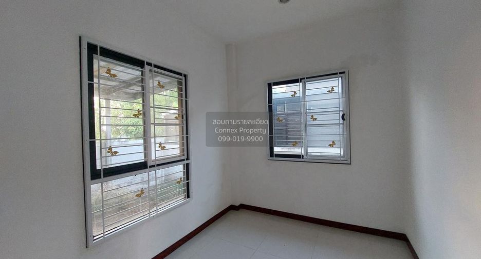 出售 3 卧室 独立屋 在 Phanat Nikhom, Chon Buri