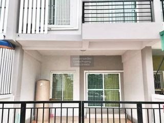 出售 3 卧室 联排别墅 在 Mueang Samut Sakhon, Samut Sakhon