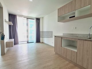 À vendre 1 chambre condo à Si Racha, Chonburi