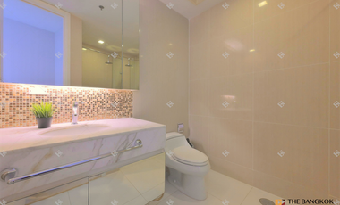 For sale 1 bed condo in Watthana, Bangkok