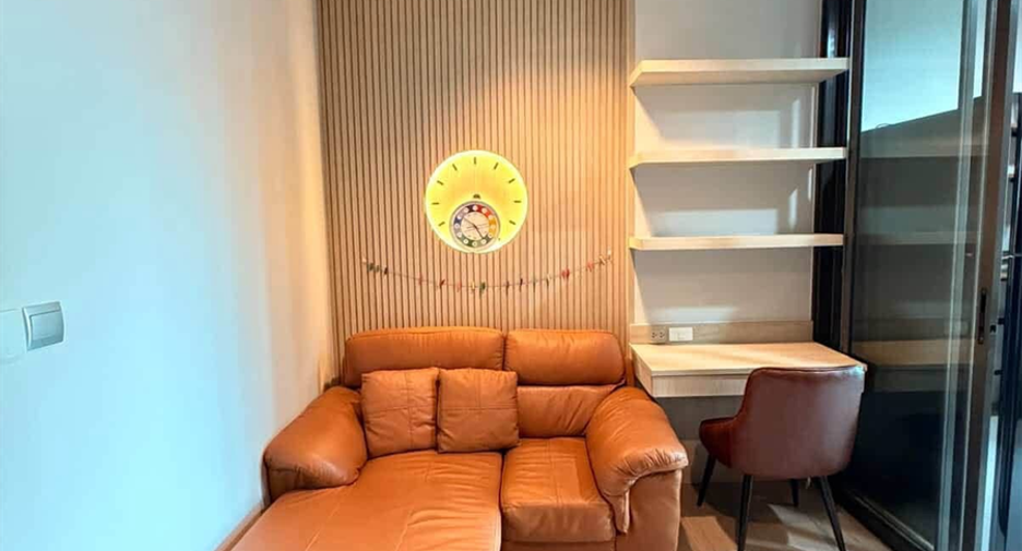 For sale 1 bed condo in Huai Khwang, Bangkok