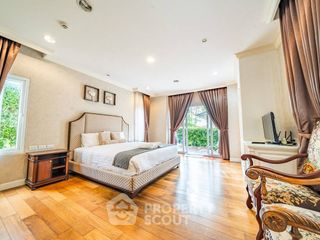 Villa en venta de 4 habitaciones en Bang Lamung, Chonburi