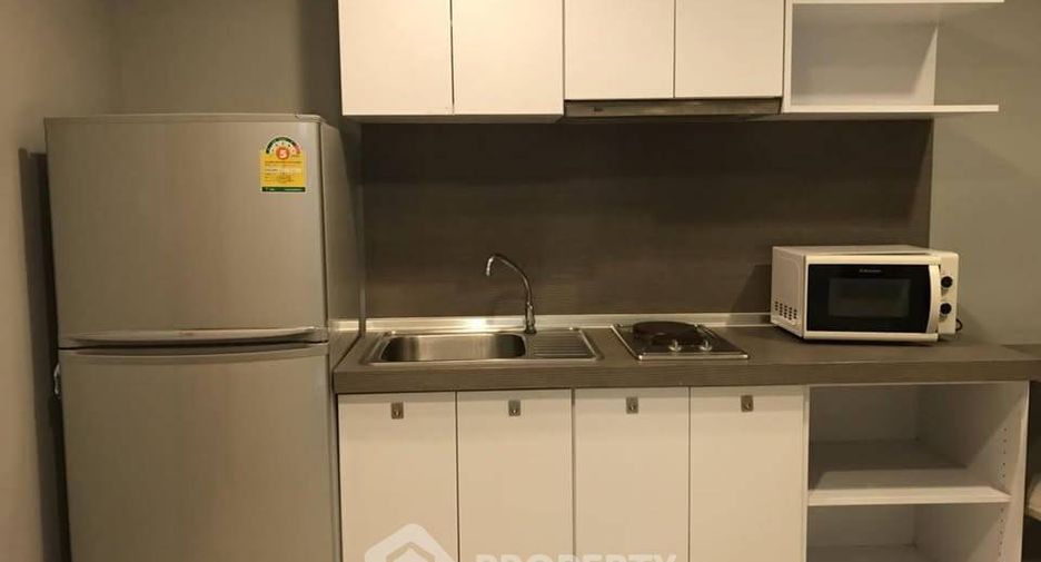 Wohnung zum Kauf mit 1 Zimmer in Phra Khanong, Bangkok