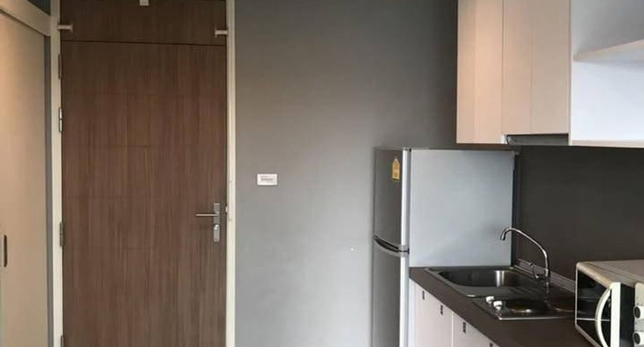 Wohnung zum Kauf mit 1 Zimmer in Phra Khanong, Bangkok